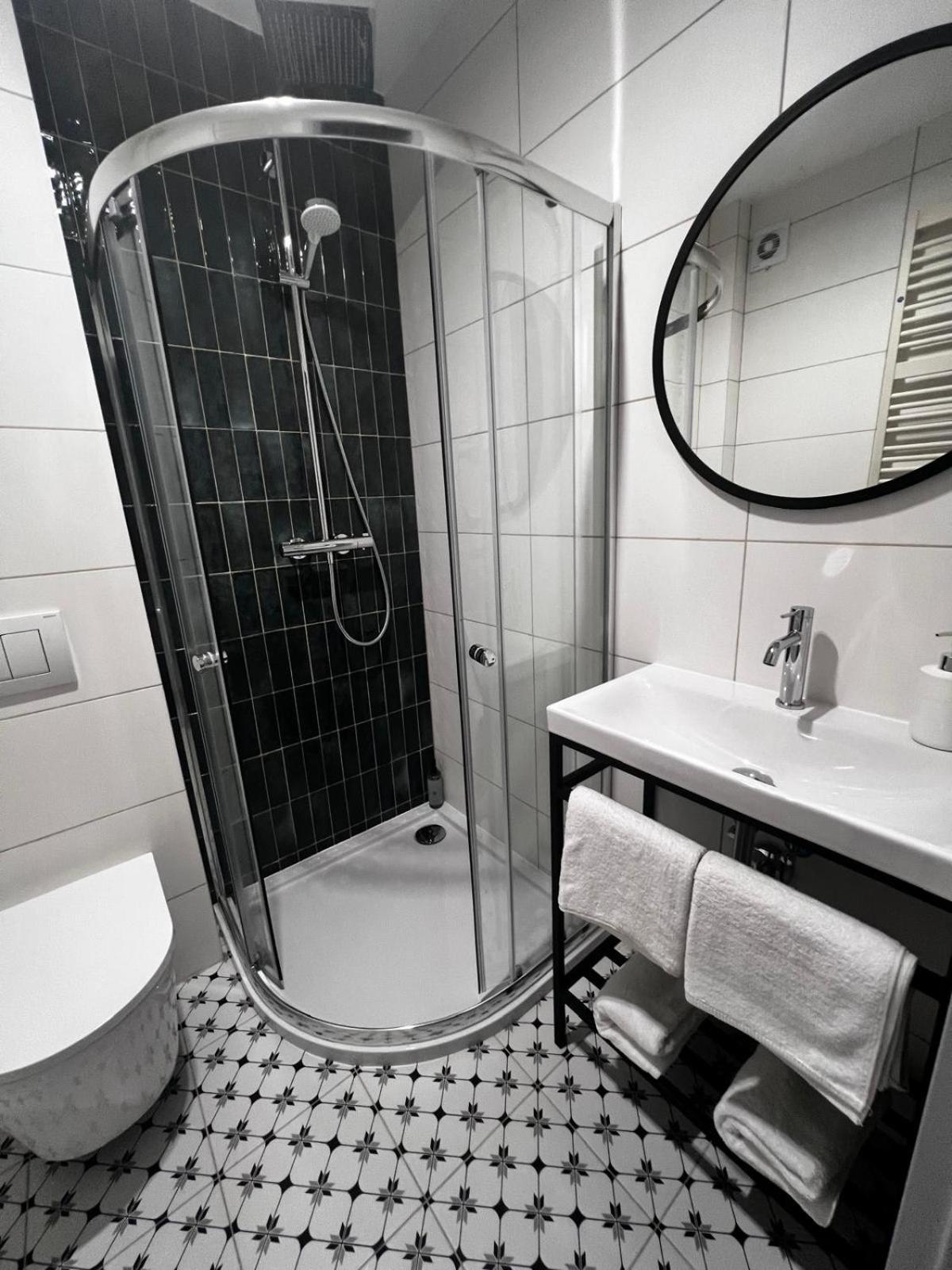 Apartamenty Sw Stanislawa Скерневице Екстериор снимка