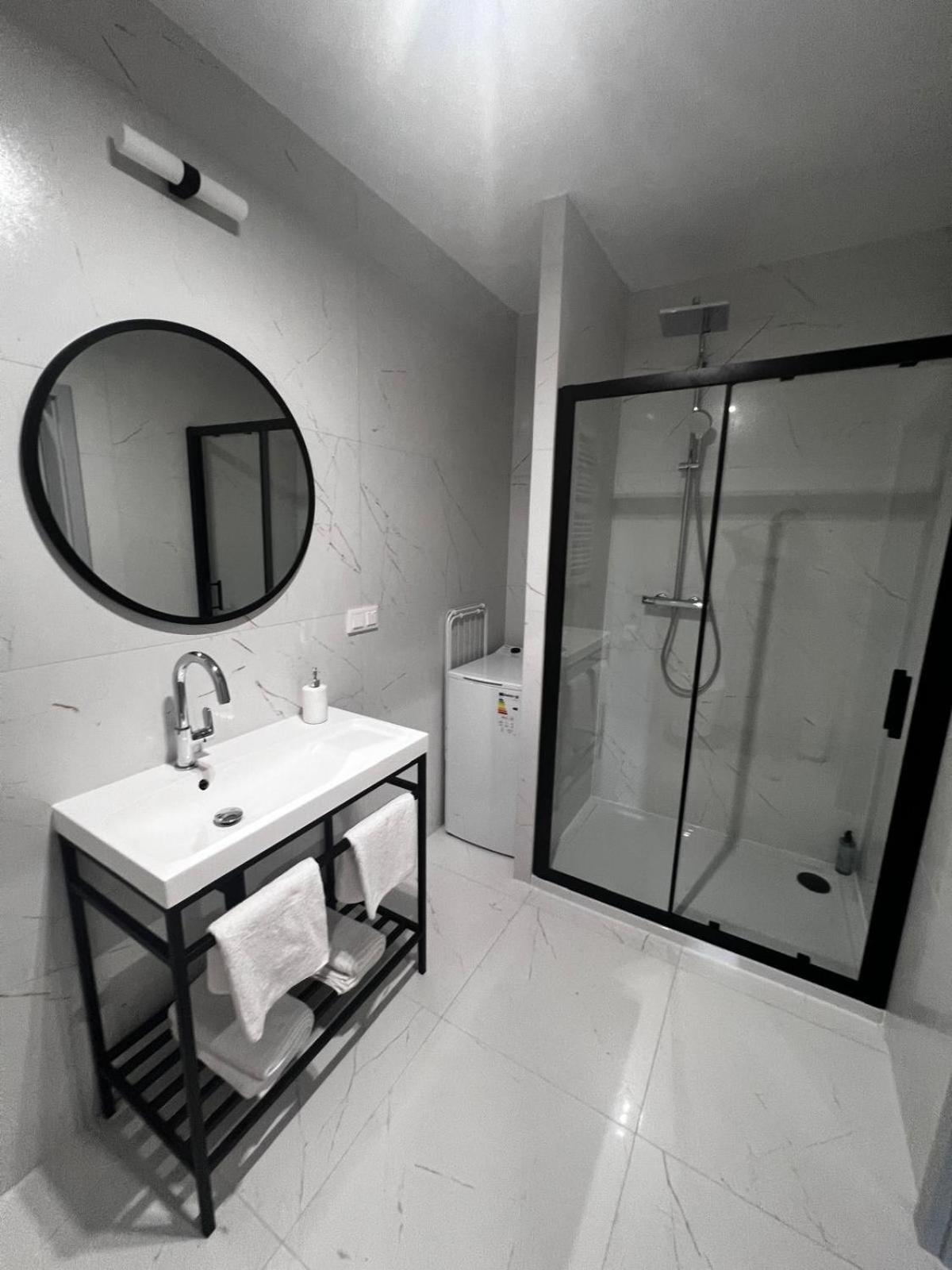 Apartamenty Sw Stanislawa Скерневице Екстериор снимка
