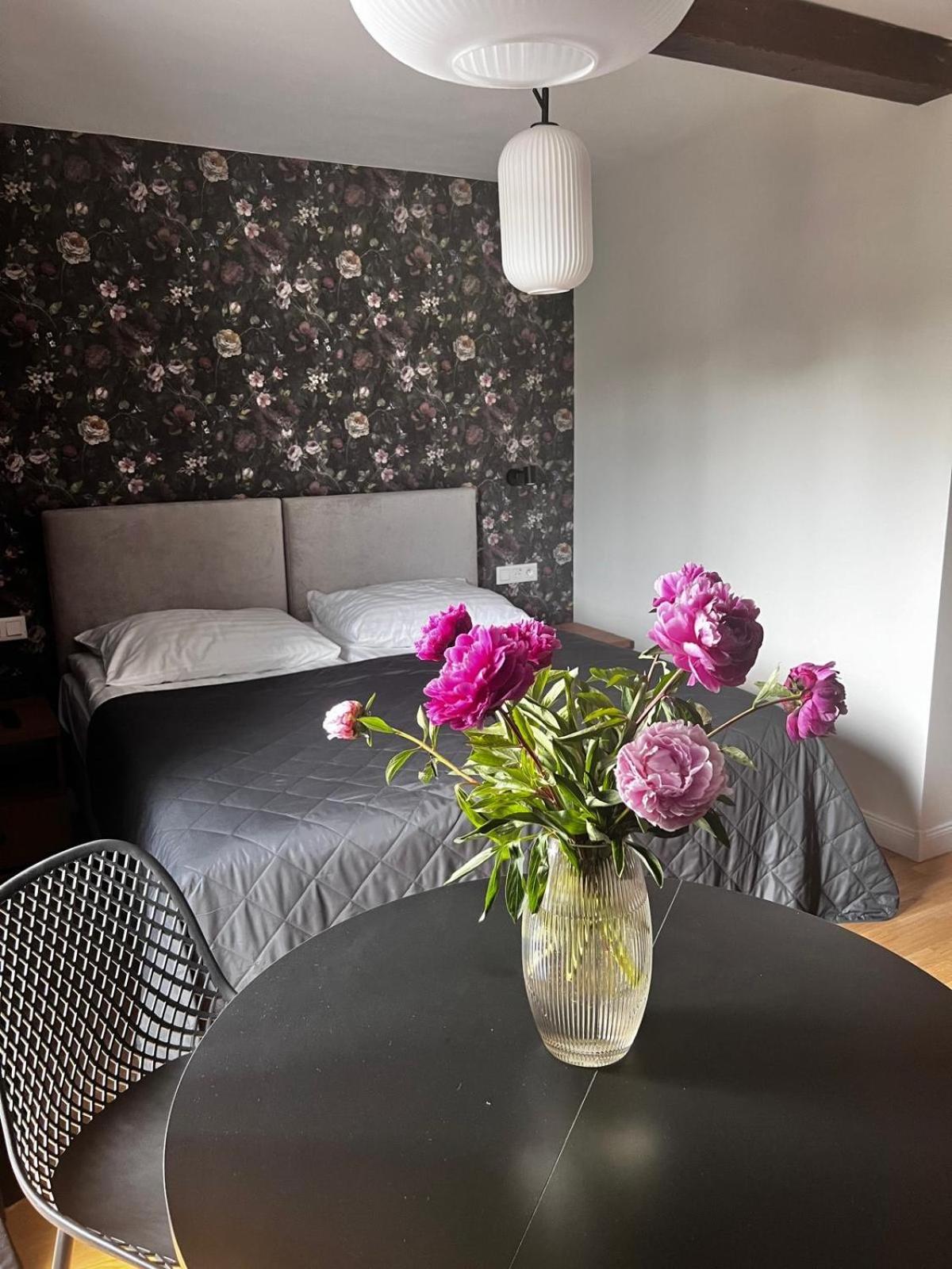 Apartamenty Sw Stanislawa Скерневице Екстериор снимка